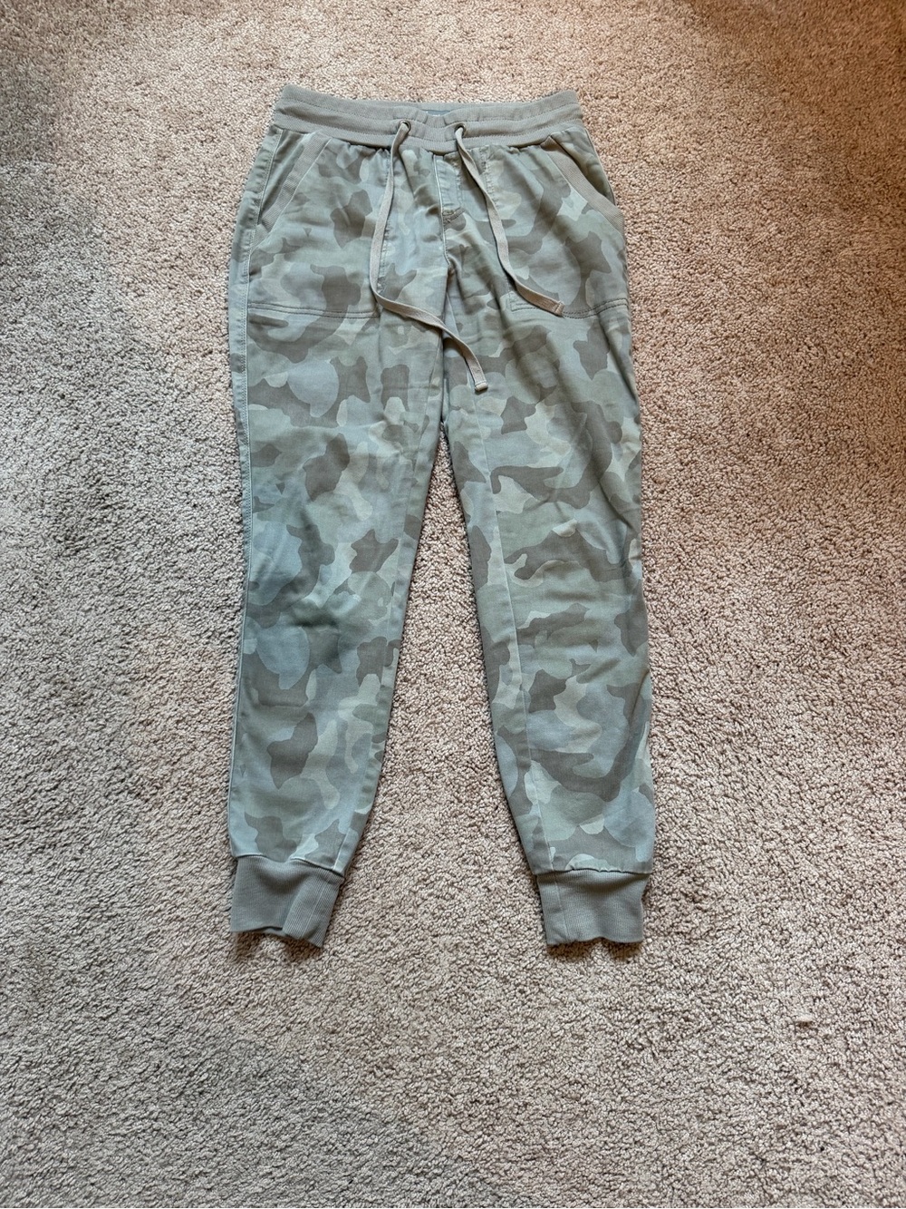 Naturals Women’s Camouflage Jogger Pants - Green Camo